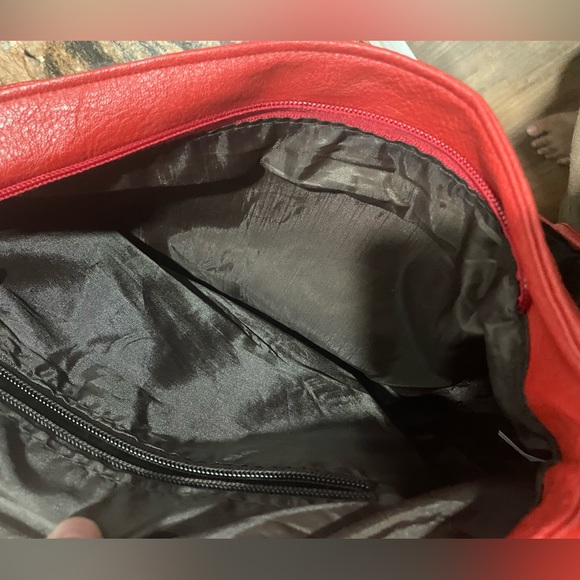 Red Faux leather bag with sling strap. New. Medium size. Made in china - Picture 6 of 6